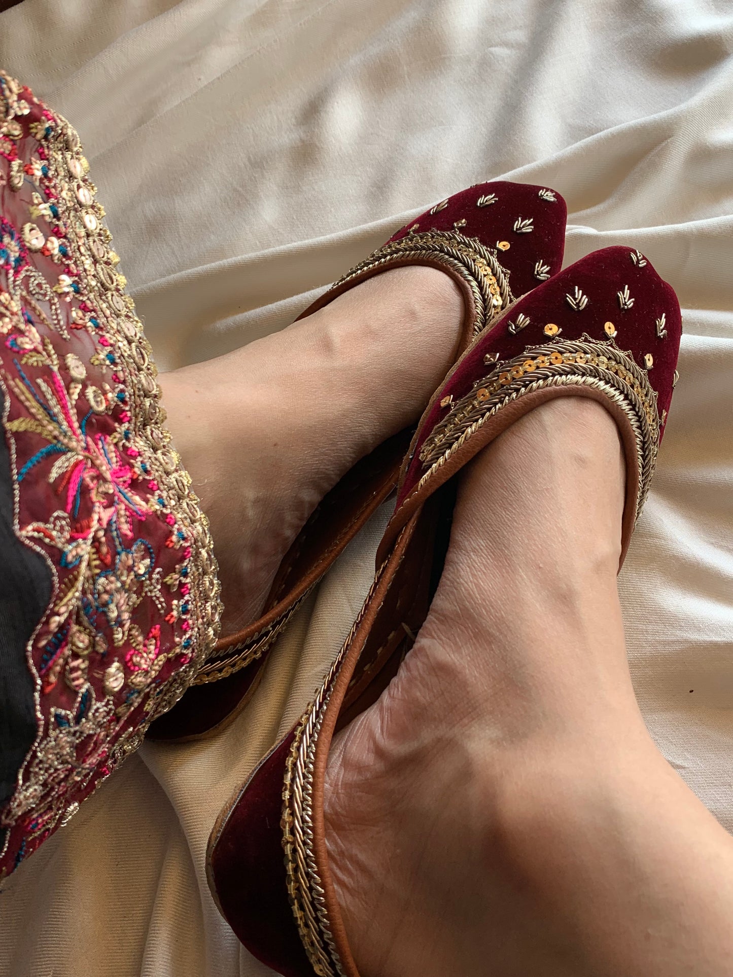 The Gul-e-Laal - Premium Handmade Leather