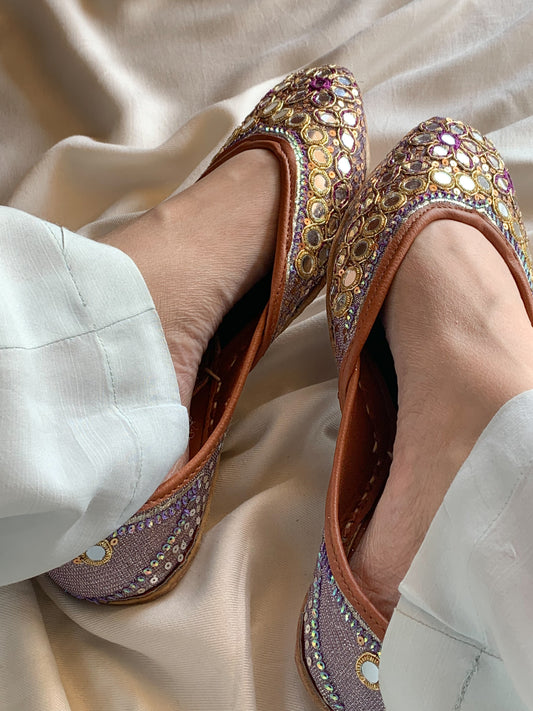 The Nilofer - Premium Handmade Leather