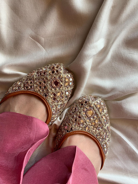 The Shafaq - Premium Handmade Leather